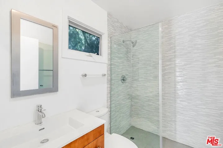 2734 Hollyridge Drive, Los Angeles, California 90068