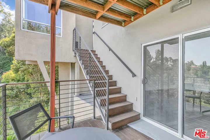 2734 Hollyridge Drive, Los Angeles, California 90068