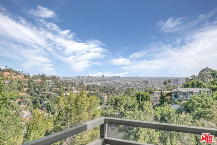 2734 Hollyridge Drive, Los Angeles, California 90068