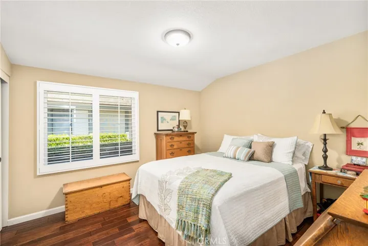 Secondary bedroom