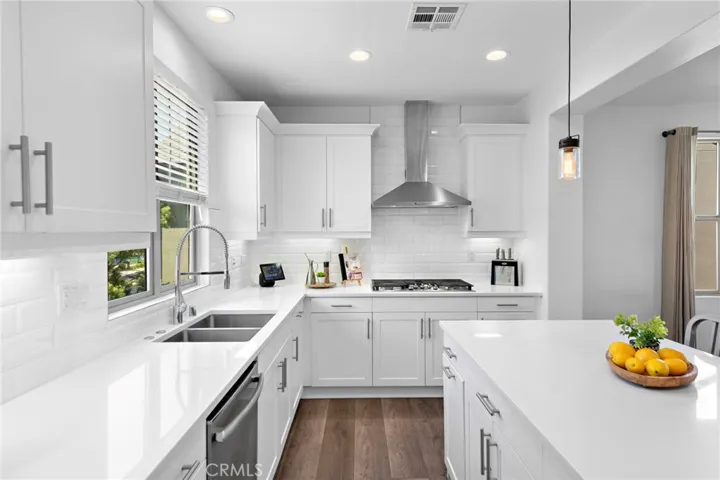 10 Yerra Street, Rancho Mission Viejo, California 92694
