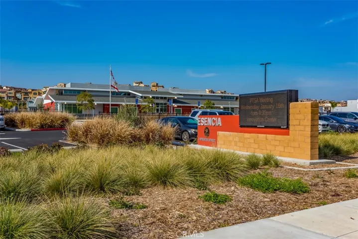 10 Yerra Street, Rancho Mission Viejo, California 92694