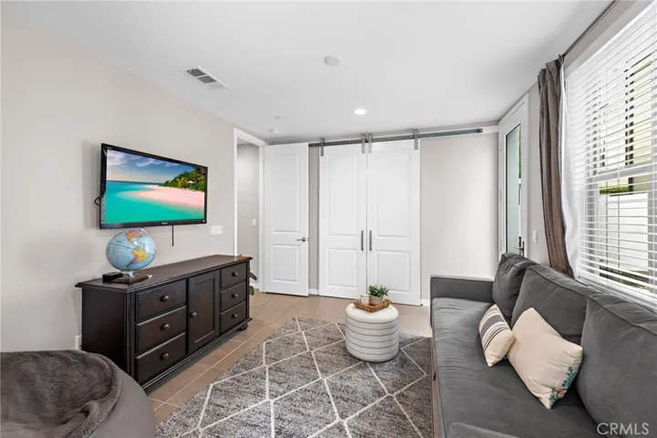 10 Yerra Street, Rancho Mission Viejo, California 92694