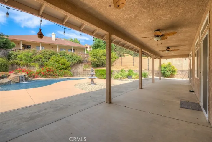 15 Pleasant Oak Lane, Oroville, California 95966
