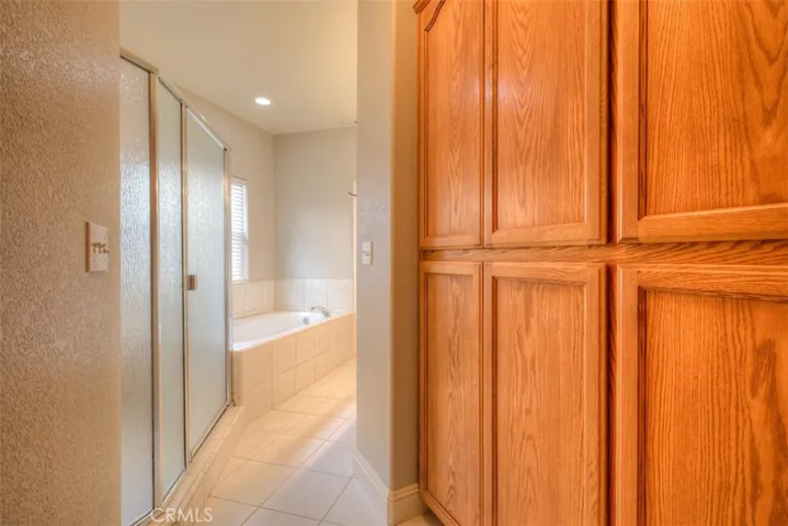 15 Pleasant Oak Lane, Oroville, California 95966