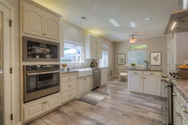 15 Pleasant Oak Lane, Oroville, California 95966