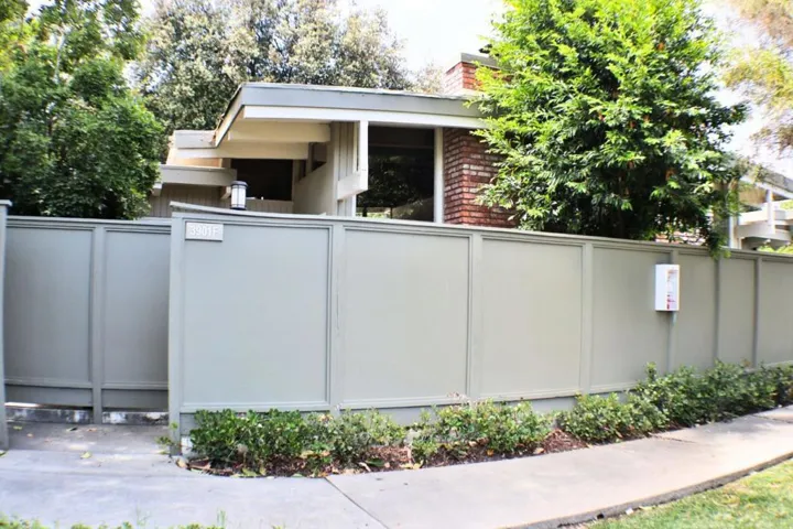 3901 Middlefield Road F, Palo Alto, California 94303