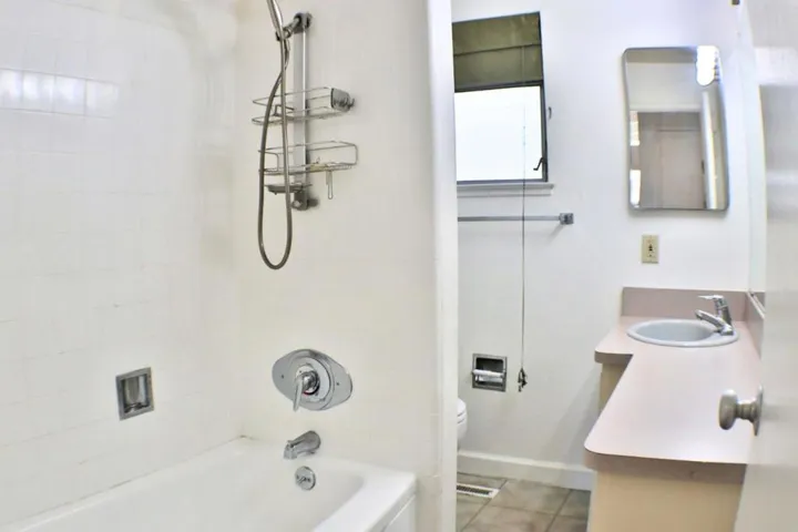 3901 Middlefield Road F, Palo Alto, California 94303