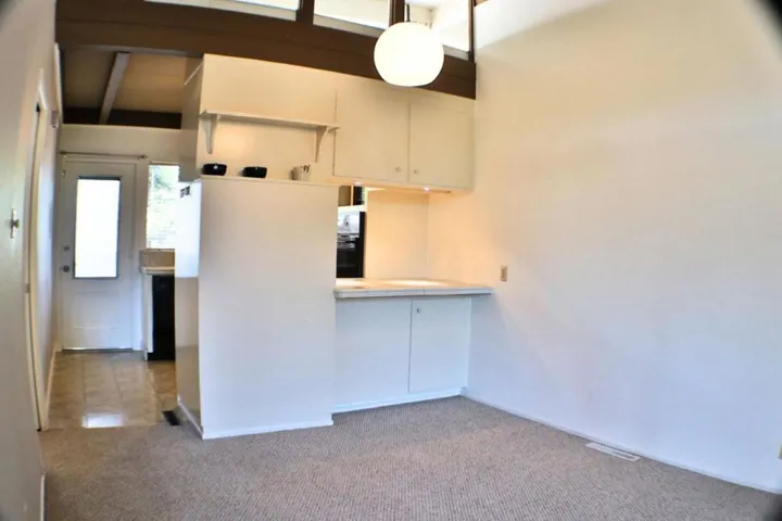 3901 Middlefield Road F, Palo Alto, California 94303
