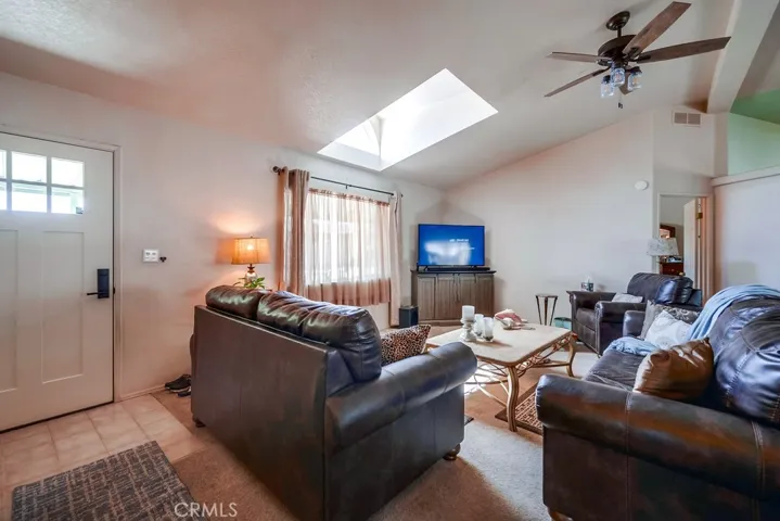 1250 N Kirby Street 202, Hemet, California 92545