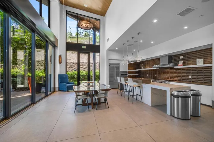 8519 Aspect Drive, San Diego, California 92108