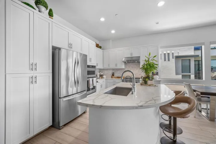 8519 Aspect Drive, San Diego, California 92108