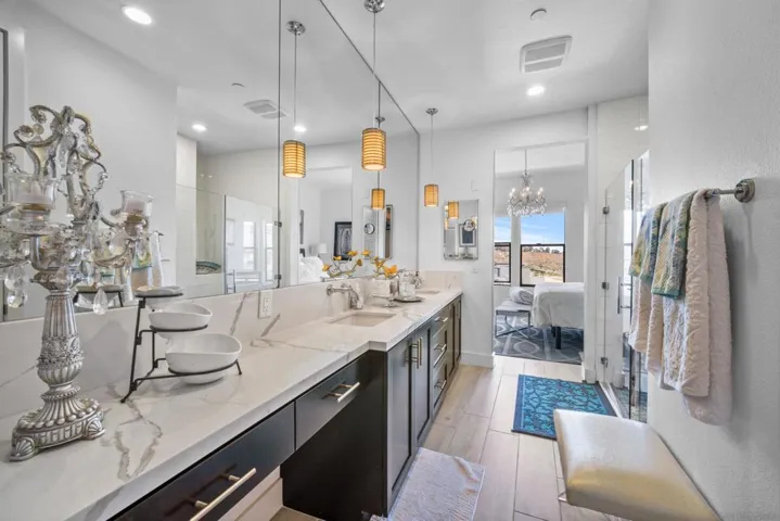 8519 Aspect Drive, San Diego, California 92108