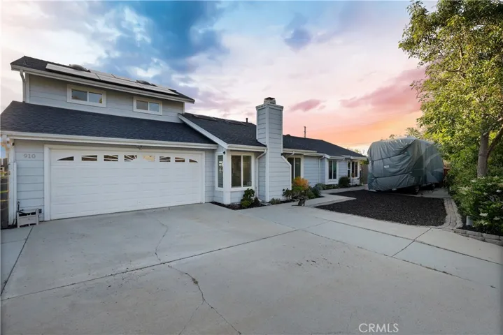 910 Lake Ridge Drive, San Marcos, California 92078