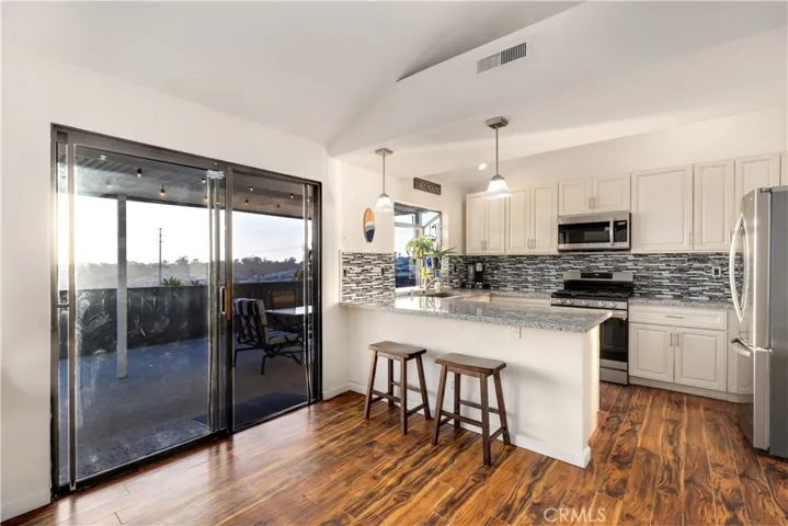 910 Lake Ridge Drive, San Marcos, California 92078