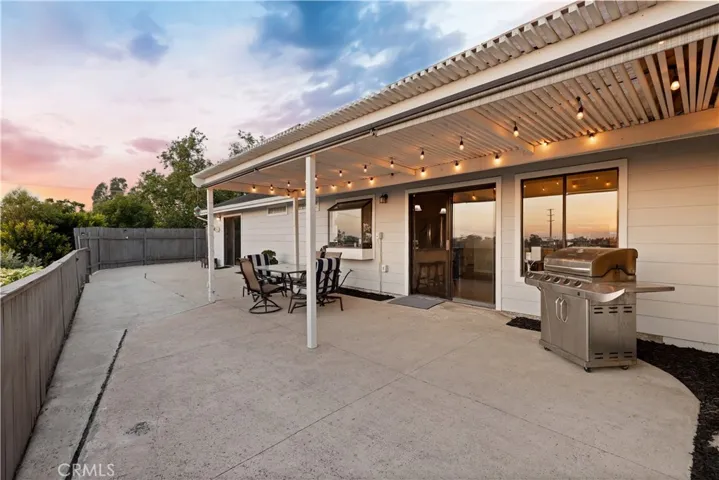 910 Lake Ridge Drive, San Marcos, California 92078