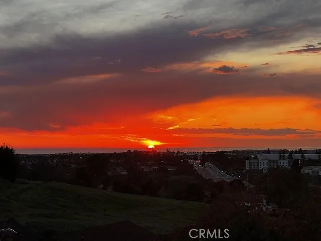910 Lake Ridge Drive, San Marcos, California 92078