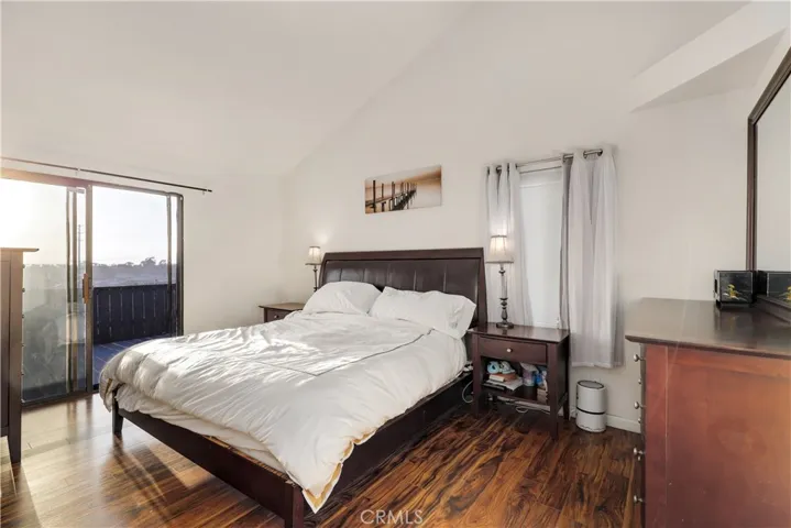 910 Lake Ridge Drive, San Marcos, California 92078