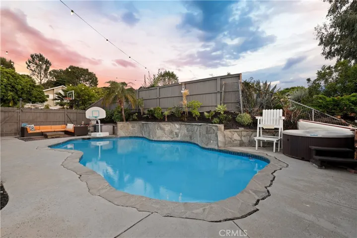 910 Lake Ridge Drive, San Marcos, California 92078