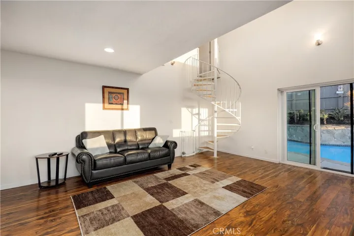 910 Lake Ridge Drive, San Marcos, California 92078