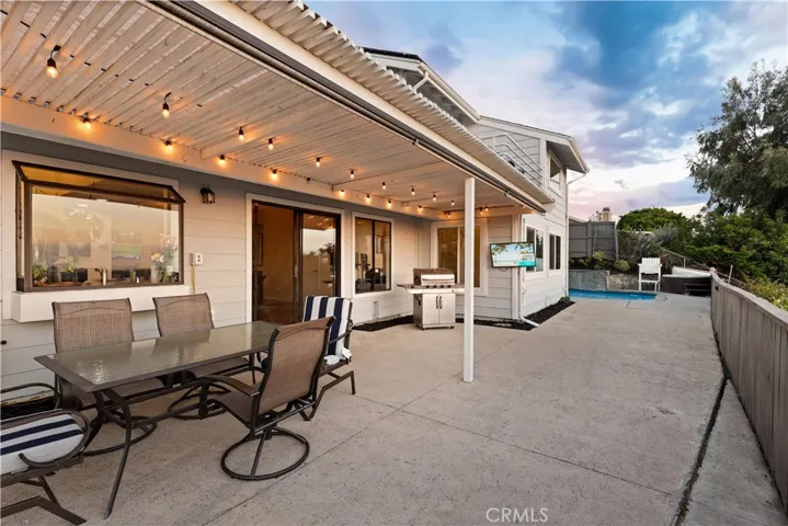 910 Lake Ridge Drive, San Marcos, California 92078