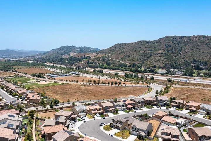 35809 Esperia Way, Fallbrook, California 92028