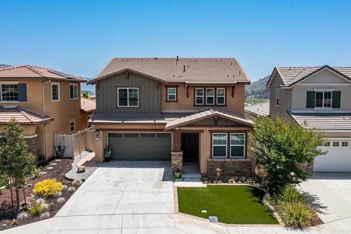 35809 Esperia Way, Fallbrook, California 92028