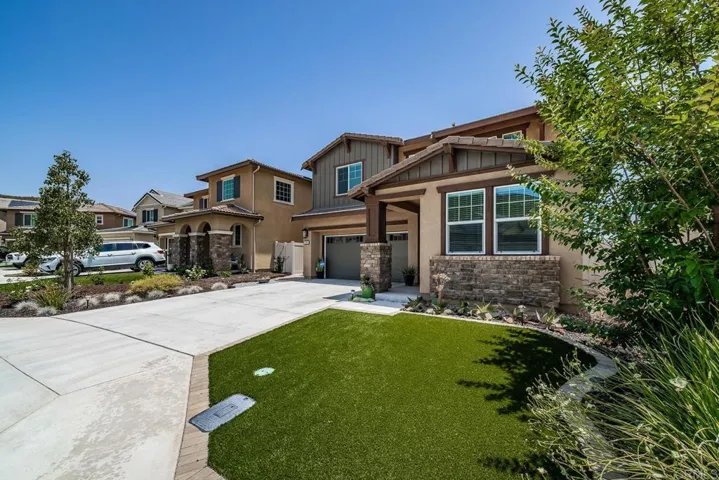 35809 Esperia Way, Fallbrook, California 92028