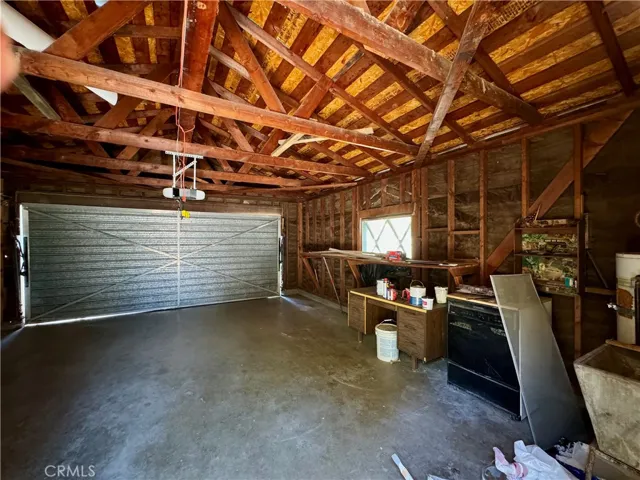 137 W Laura Avenue, Visalia, California 93277