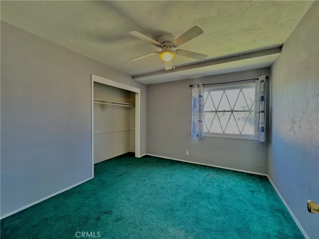 137 W Laura Avenue, Visalia, California 93277