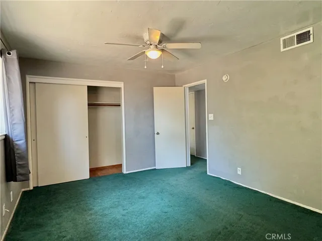 137 W Laura Avenue, Visalia, California 93277