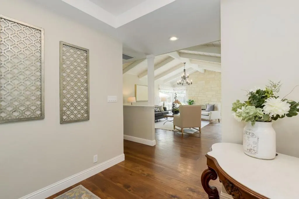 17799 Daves Avenue, Monte Sereno, California 95030 home-pic-3
