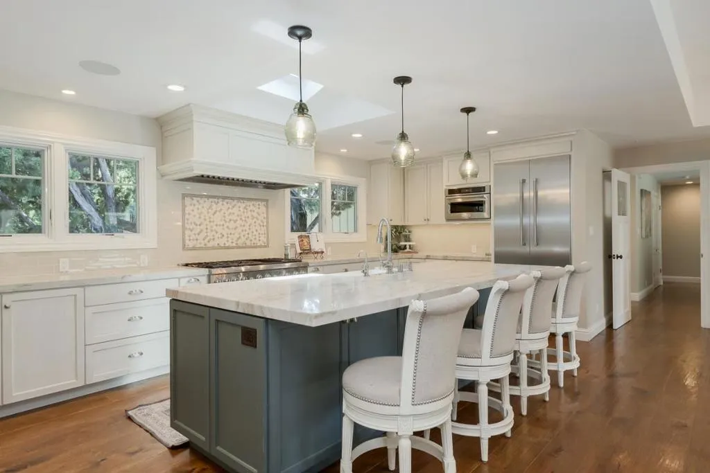 17799 Daves Avenue, Monte Sereno, California 95030 home-pic-11