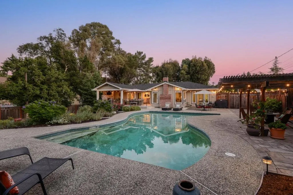17799 Daves Avenue, Monte Sereno, California 95030 home-pic-28