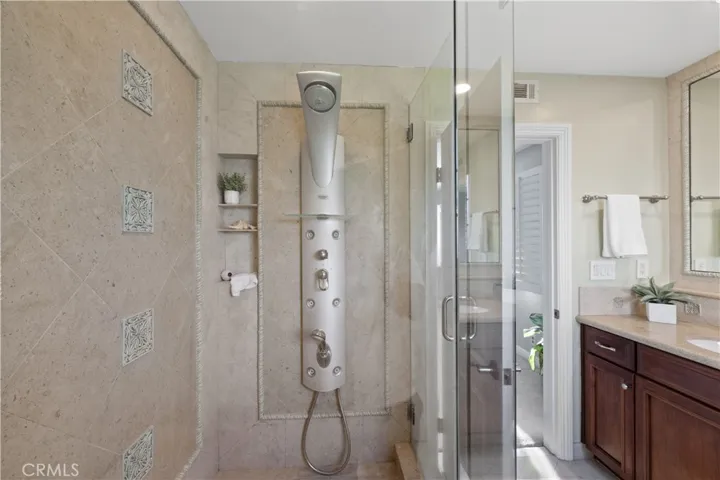 Primary en suite with Deluxe multiple shower heads