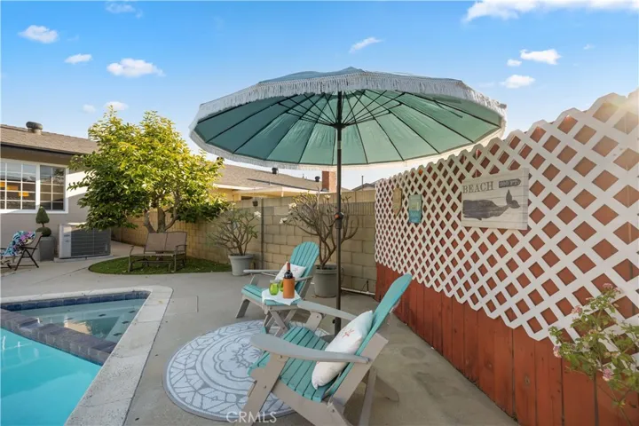 4889 Fir Avenue, Seal Beach, California 90740