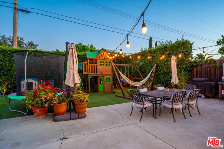 4090 Eileen Street, Simi Valley, California 93063
