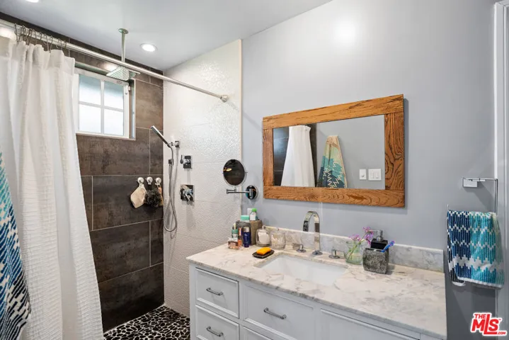 4090 Eileen Street, Simi Valley, California 93063