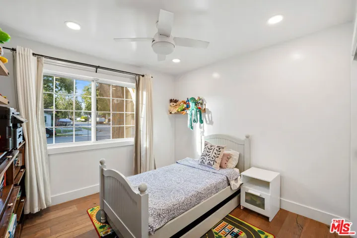 4090 Eileen Street, Simi Valley, California 93063