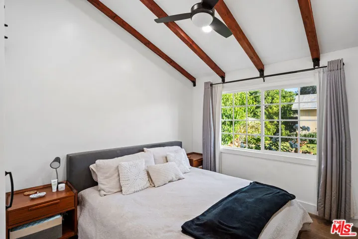4090 Eileen Street, Simi Valley, California 93063