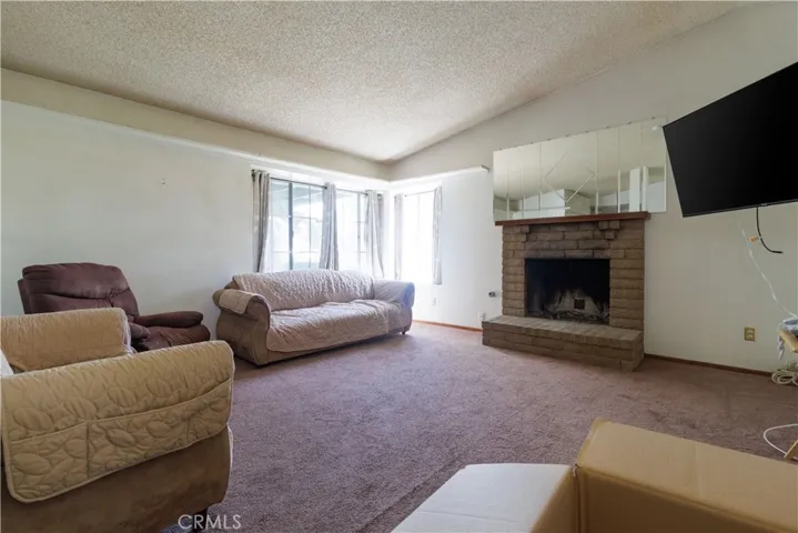 2860 Bixby Drive, Jurupa Valley, California 92509