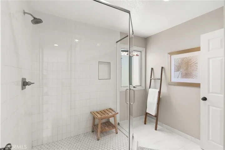 337 Avenida Granada, Long Beach, California 90814