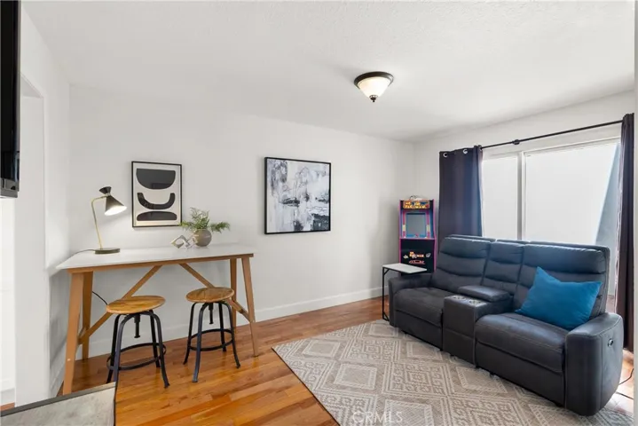 337 Avenida Granada, Long Beach, California 90814