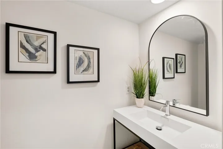 337 Avenida Granada, Long Beach, California 90814