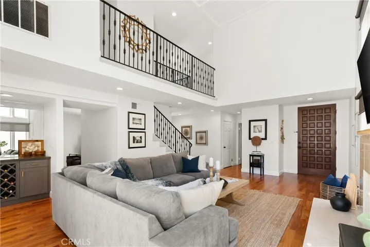 337 Avenida Granada, Long Beach, California 90814