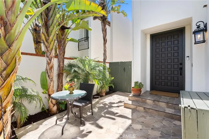 337 Avenida Granada, Long Beach, California 90814
