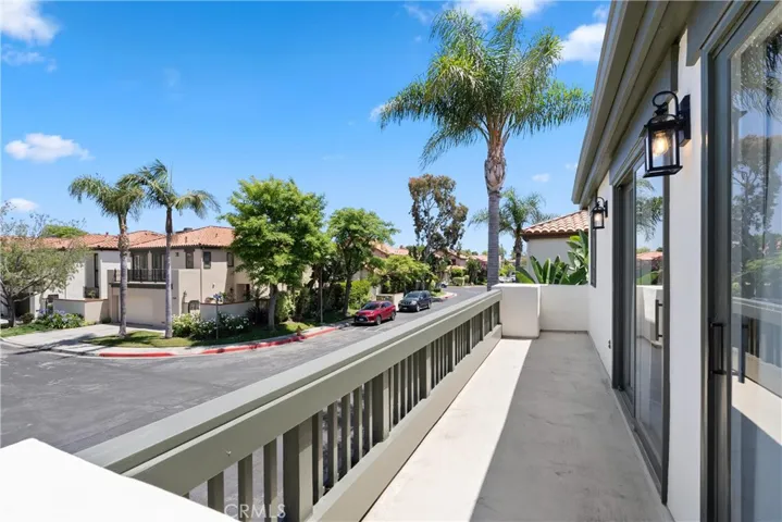 337 Avenida Granada, Long Beach, California 90814
