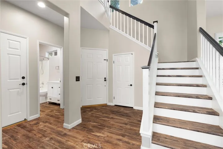 27836 Sweetwater Lane, Valencia, California 91354