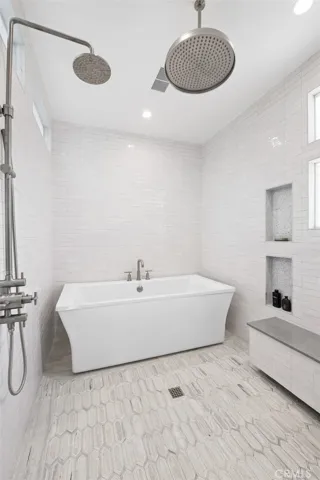 315 W Avenida Valencia, San Clemente, California 92672