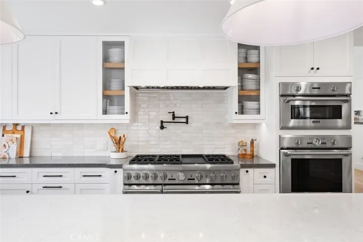 315 W Avenida Valencia, San Clemente, California 92672